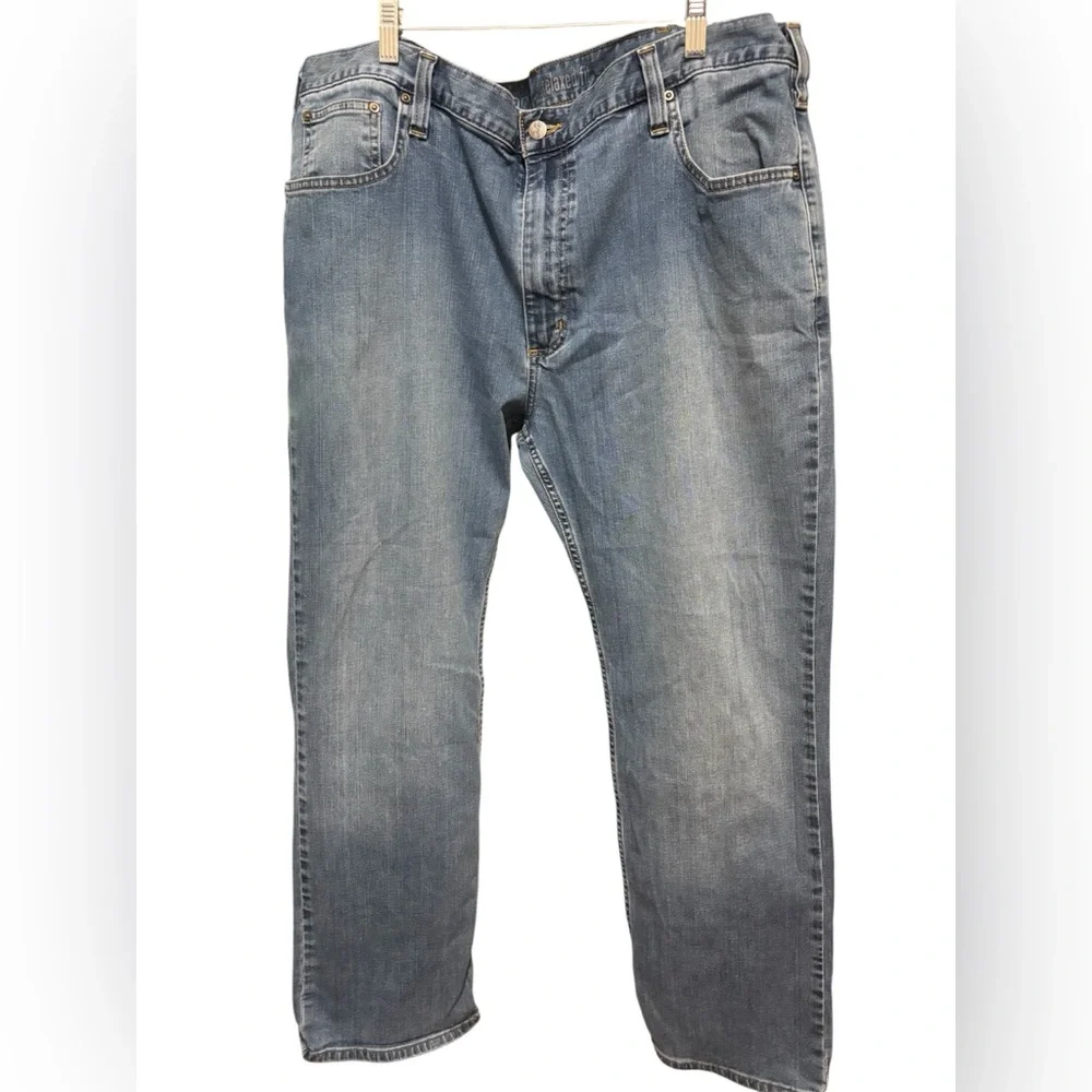Carhartt‎ Men's Relaxed Fit Blue Jeans. Size 42x30